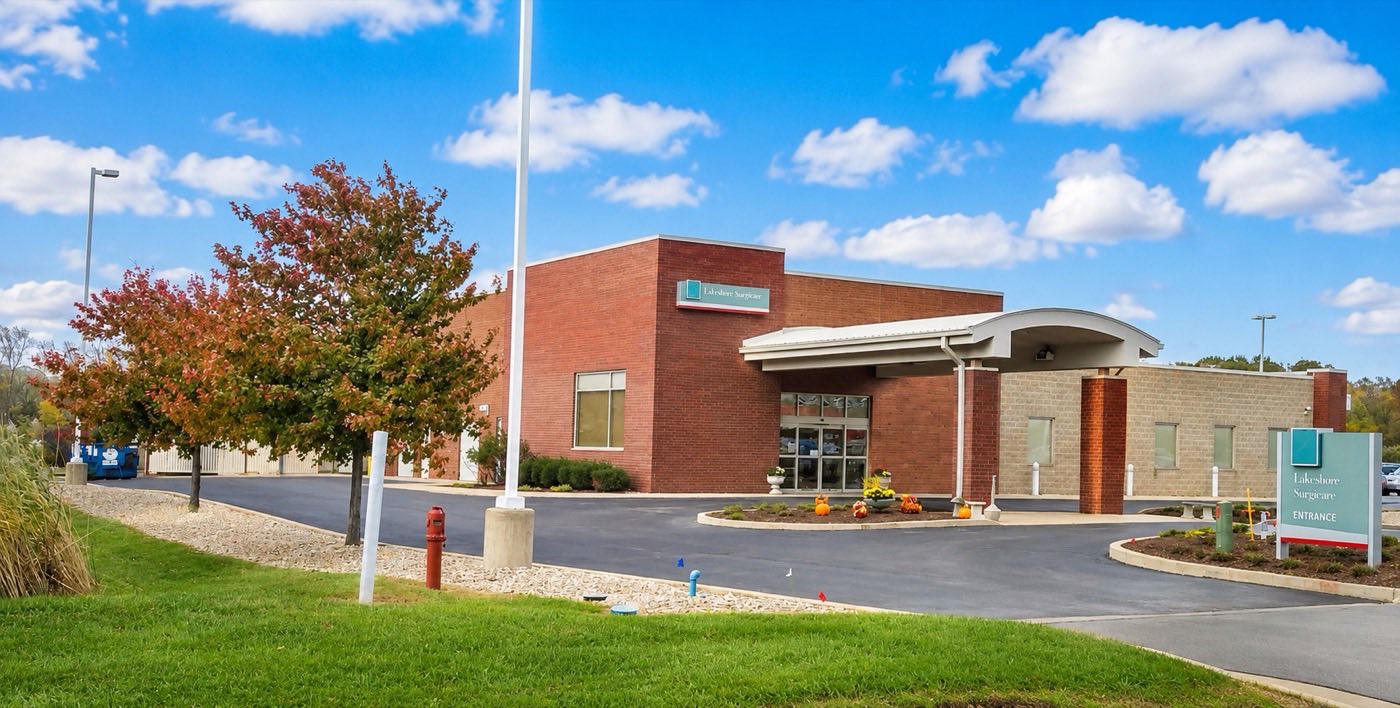Lakeshore Surgicare, the ambulatory surgery center in Northwest Indiana where Dr. Tyndall performs same-day spine surgery