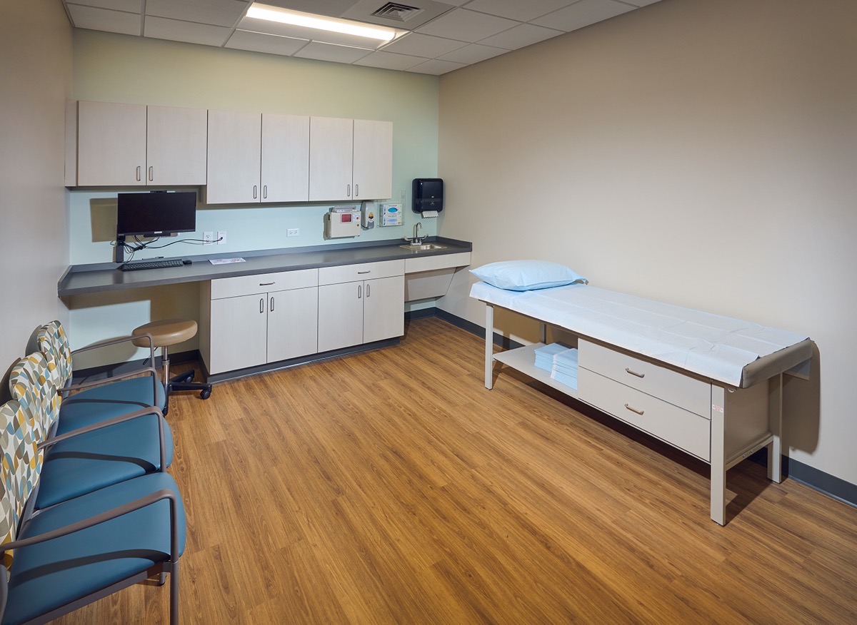 LBJI Crown Point — patient exam room